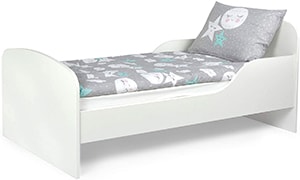 cama clásica para niños pequeña y bajita estilo Montessori